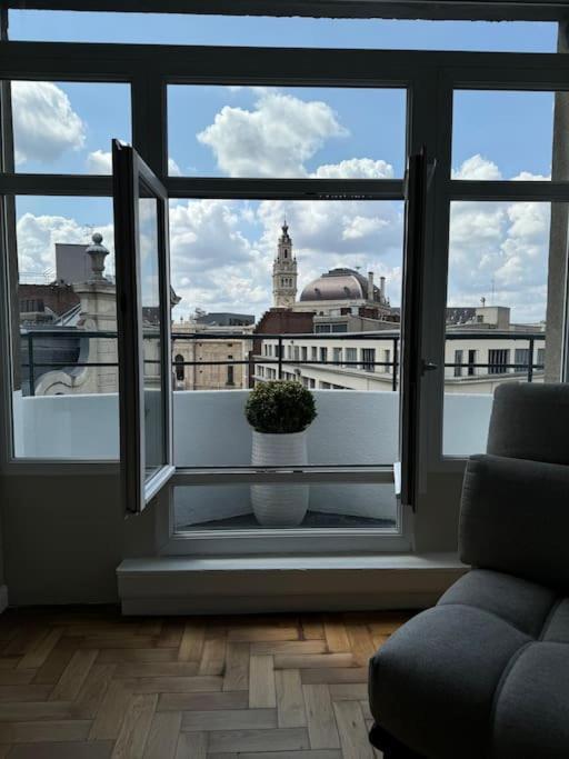 Bel Appartement Climatise En Plein Coeur De Rijsel Buitenkant foto
